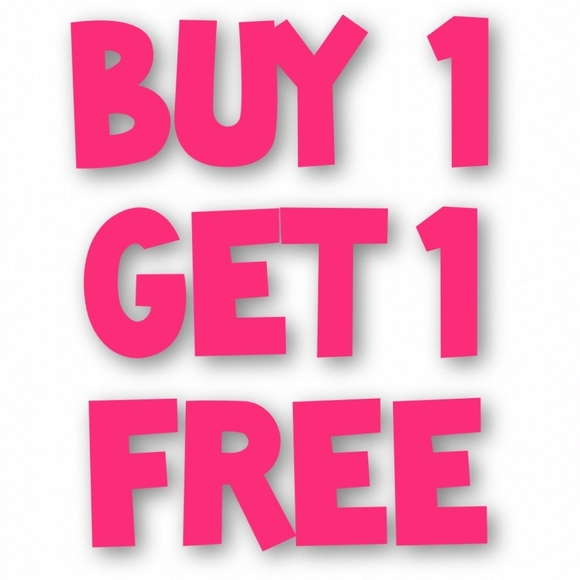 Guess Shoes Size 8 Canvas Monogram Sneakers NWOT - Picture 3 of 16